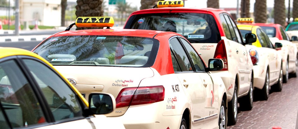 هيئة الطرق والمواصلات في دبي تطلق أول مركبات أجرة وقفية على مستوى العالم